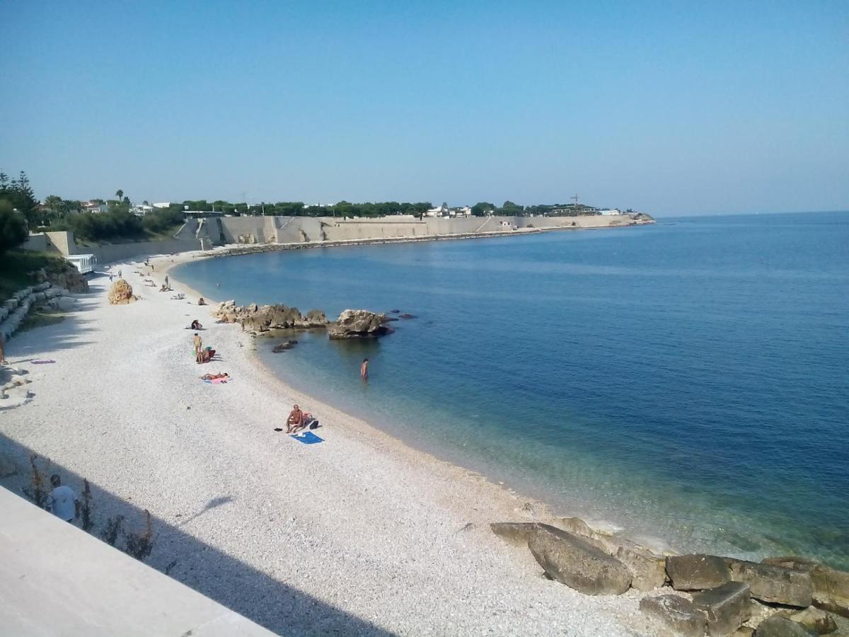 Centrale56 Bisceglie Exterior photo